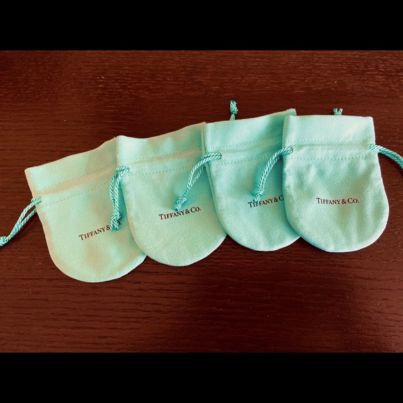 🆕 Tiffany Pouches set of 4 (Authentic) - Picture 2 of 5